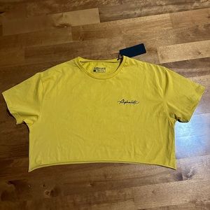 Alphalete Women's XXL Learn Be Dream More Crop Top Short Sleeve Mustard Yellow